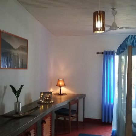 Gasthaus Langeoog Unawatuna Esterno foto