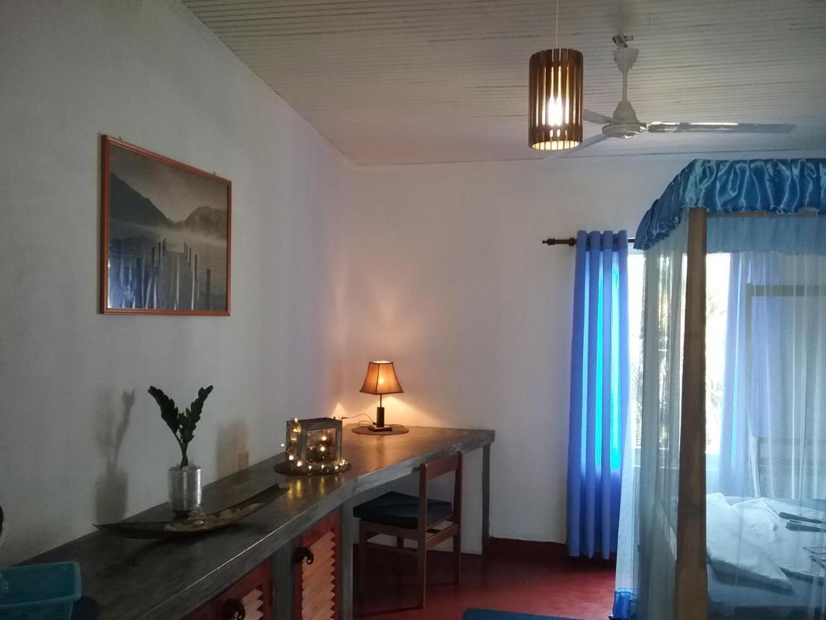 Gasthaus Langeoog Unawatuna Esterno foto